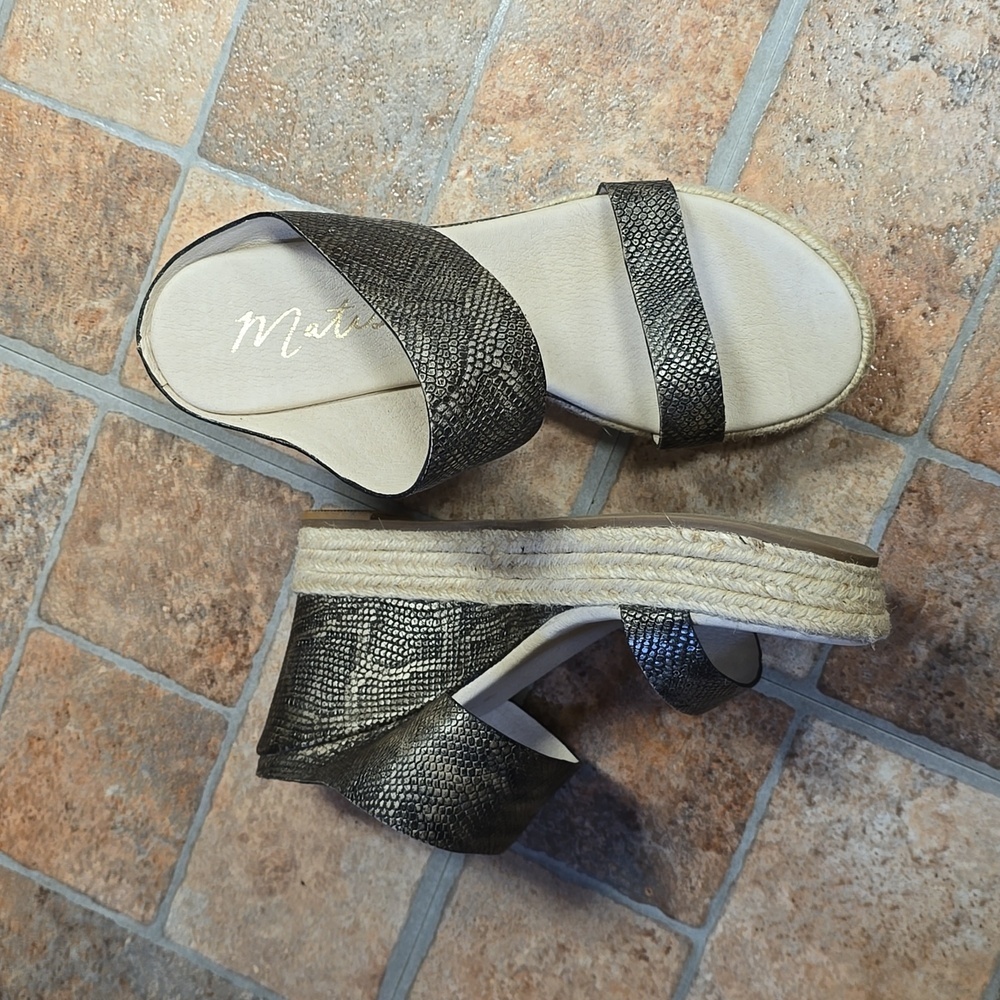 Matisee Sandals | Size 8 - Picture 3 of 8